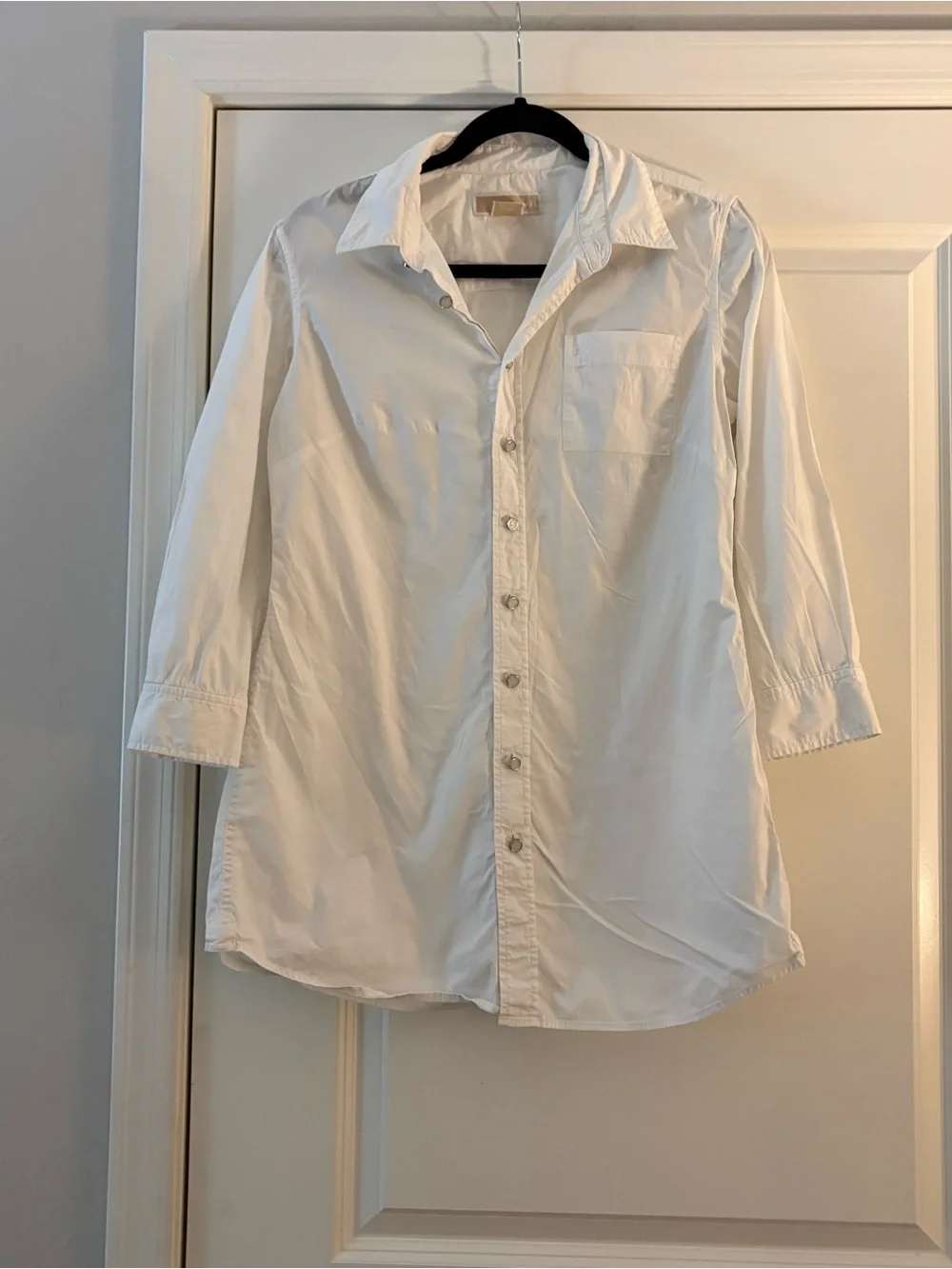 Michael Michael Kors Women’s Classic White Cotton Button-Down Shirt